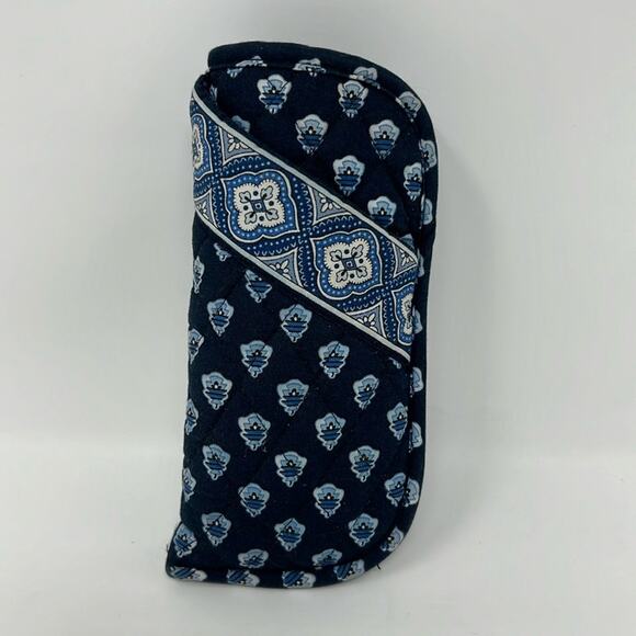 Vera Bradley Fabric Eyeglass Holder Case - Picture 1 of 3